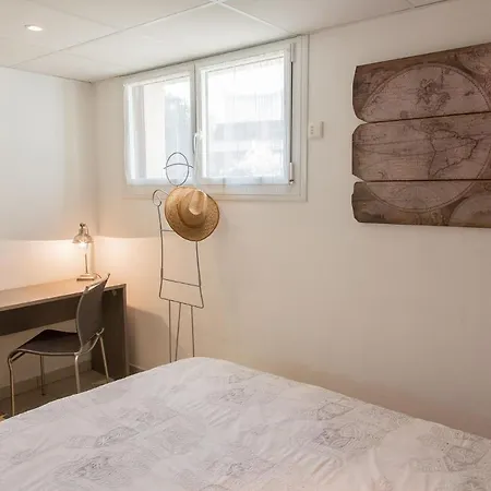 ベッド・アンド・ブレックファスト Au Jardin Fleuri Les Châtelliers-Châteaumur