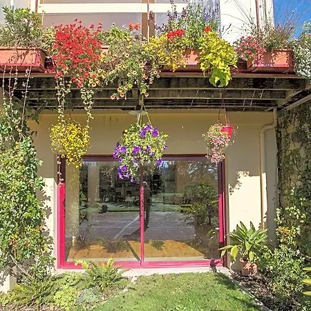 Au Jardin Fleuri Les Châtelliers-Châteaumur